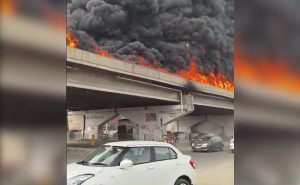 ug4rhj7g_ludhiana-flyover-fire-_625x300_03_january_245970160221887765674