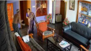 12_03_2024-karnataka_assault_video_23672756826709705845516726