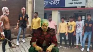 bulandshahr-6-youtubers-arrested-for-spreading-terror-by-tying-bandage-soaked-in-blood-colour-like-shah-rukh-khan-1113298188843332708952308247